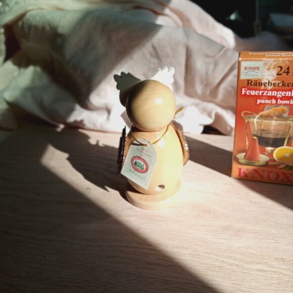 Beechwood owl incense burner - Picture 5 of 8